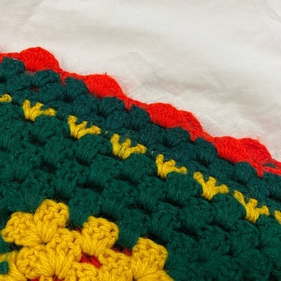 Hand made crochet throw blanket or tablecloth afghan size 94x51” - Picture 2 of 6